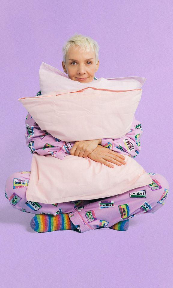 Yrityskuvaus: Yökylässä Maria Veitola